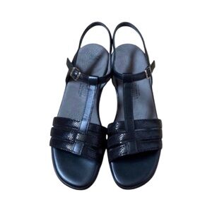 SAS Black Snakeskin Leather Sandals Women’s 10 Narrow Comfort Slingback
A7556794